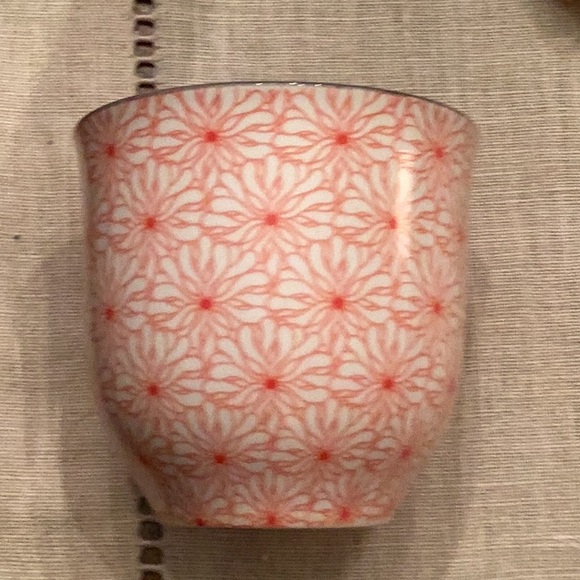 Flower Pot - Picture 5 of 6